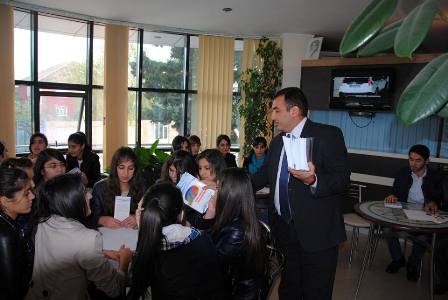 Region gəncləri üçün seçki təlimləri başlayıb