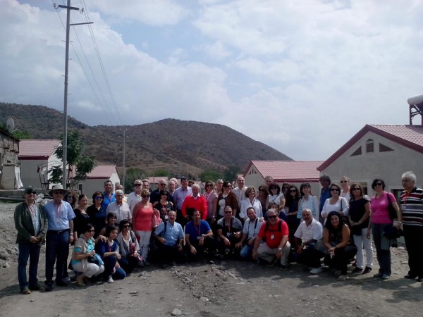 Laçında hər yeni doğulan erməni dığasına 244 dollar verilir 