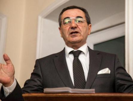 Keçmiş deputat Müsavatdan istefa verdi 