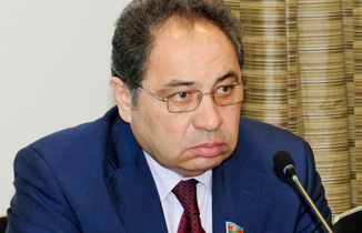 Abel Məhərrəmov hökuməti elmə ayrılan vəsaiti artırmağa çağırdı