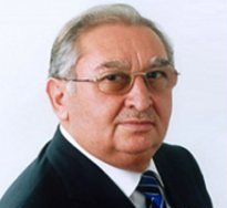 Deputat Əli Nağıyevə: “Nazir işləyən vaxt hansı səmərəli işlər görüb?”