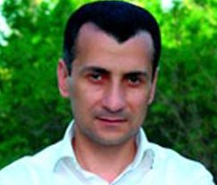 Mir Şahin Ağayev: “Burda təkəm, uzanmışam, dincəlir canım…” 