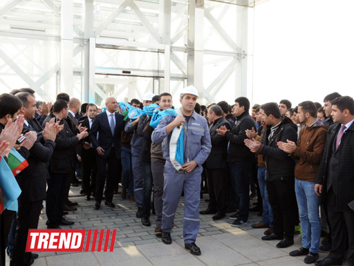 Bayrağımız havaya qaldırıldı - FOTOLAR