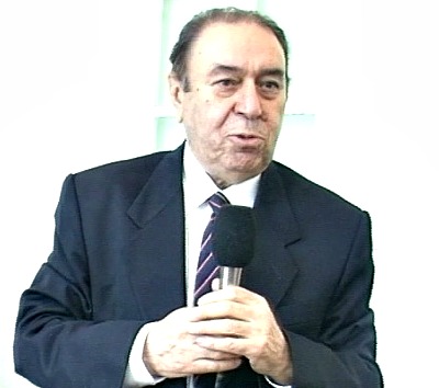 “...İndi baxmır sözlərimə ayaqlarım” - Nəbi Xəzrinin tavazökarlığı