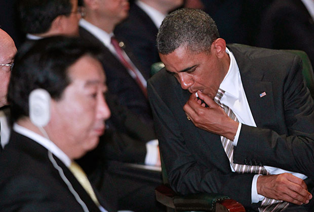 Obama niyə həmişə saqqız çeynəyir? - FOTOLAR