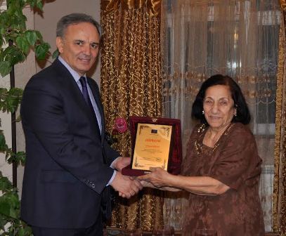 Mətbuat Şurasının təşəbbüsü ilə yubilyar jurnalist evində ziyarət edilib - FOTO