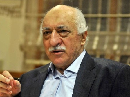 Fətulla Gülənin jurnalistləri özlərini biabır etdilər - FOTO 