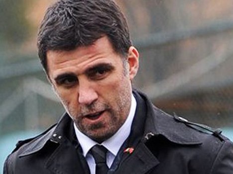 Hakan Şükürün yol qəzasında öldüyü xəbəri yayıldı