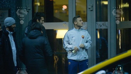 İtalyan futbolçuların Rusiyada qeyri-adi sərgüzəştləri - Striptiz klubda yaxalandılar - FOTOLAR