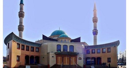 Hollandiyada məscidlərin bağlanılması tələb edilir