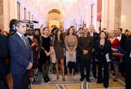 Azərbaycana həsr edilmiş fotosərgi Parisdə böyük marağa səbəb olub - FOTOLAR