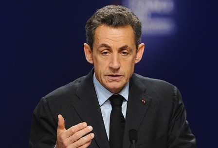 Sarkozi qələbə qazandı 