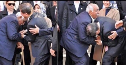 Məmurların əlini öpmək qadağan oluna bilər