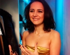 Azərbaycanlı nazirin qızı: "Bu, aldığım ən bahalı geyimdir” - VİDEO