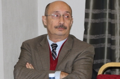 “Yeni müxalif qüvvənin meydana çıxması cəmiyyətin istəyindən asılıdır”