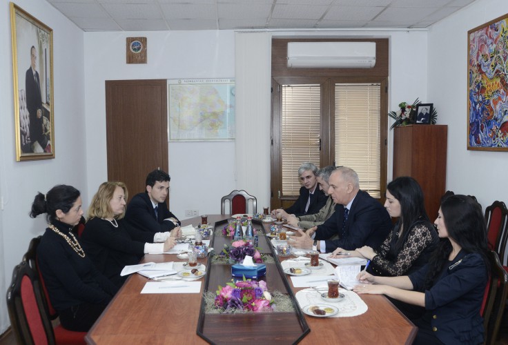 İtaliyalı jurnalistlər AzərTAc-ın baş direktoru ilə  görüşüblər - FOTO