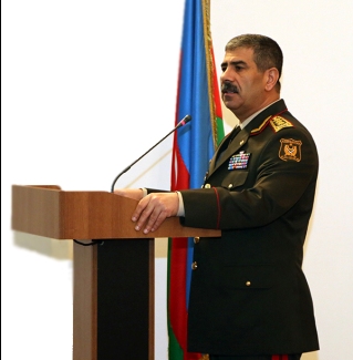  Müdafiə naziri zabitlərə göstəriş verdi