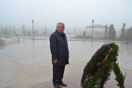 Heydər Əliyev cəbhə bölgəsində anılıb