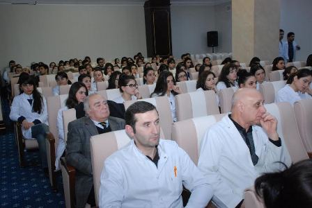 ATU-da ağ ciyər köçürülməsi ilə bağlı konfrans keçirilib