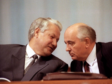 Yeltsinin ilk məhəbbəti: Rusiyanın ilk prezidentinin ilk sevgilisini dostu əlindən alıb - FOTOLAR