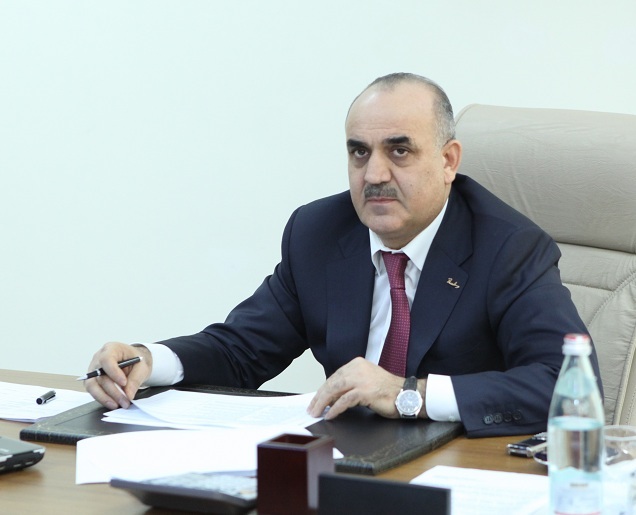 Səlim Müslümov əlil və şəhid ailələrinə mənzil vəd etdi