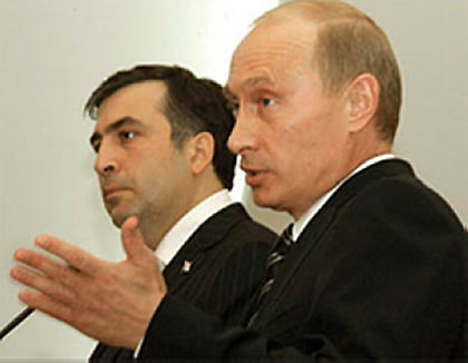 Putin Saakaşvilini aşağıladı, Ərdoğanı təriflədi: "Onu bit düşən adam kimi qovurlar"