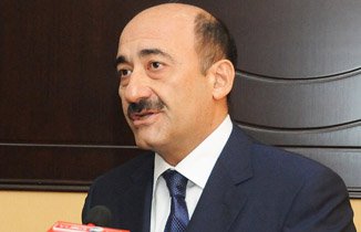 Jurnalistlər nazirin mətbuat konfransına çağırıldı
