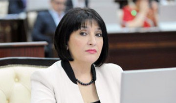 Sahibə Qafarova: “Qadınlar üçün bərabər hüquqlar çox vaxt gerçəkləşə bilmir”