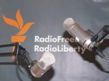 “Azadlıq” radiosunun Bakıdakı bütün işçiləri Baş Prokurorluğa aparılıb