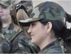 Azərbaycanda qadınlara hərbi bilet veriləcək