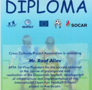 Deputata diplom verildi