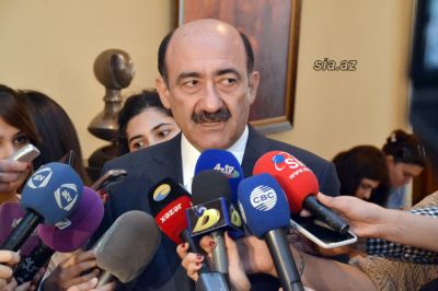 Jurnalistlər Mədəniyyət Nazirliyinin KİV-lə işindən DANIŞDILAR: “Yeni şöbədən gözləntilərimiz var”