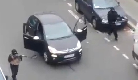 Parisdəki terrorun yeni görüntüləri yayımlanıb - VİDEO 