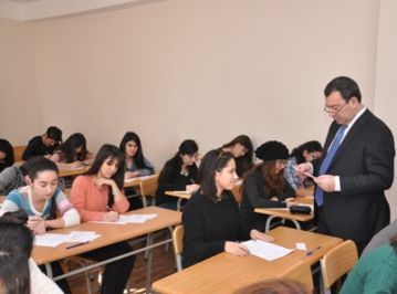 Hansı ali məktəbin tələbələrinə qış imtahanlarında güzəşt edildi? - SORĞU