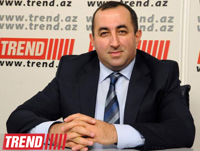 Emil Hüseynli: "Bu gün bəzi portallar ucuz sensasiyalar dalınca qaçırlar" - MÜSAHİBƏ
