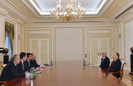 Prezident İlham Əliyev Türkiyənin iqtisadiyyat nazirini qəbul edib