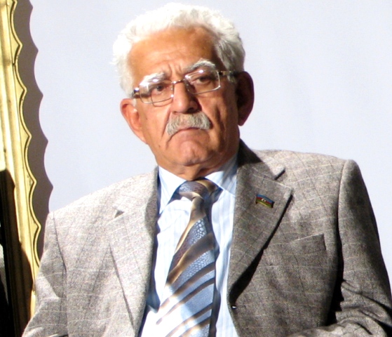 Vaqif Səmədoğlunun çıxışı və diqqəti cəlb edən bəzi məqamlar