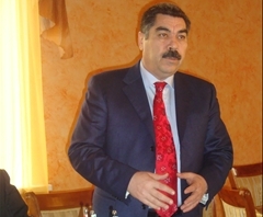 Deputat Rüstəm Xəlilov: “Növbəti dəfə namizədliyimi irəli sürmək üçün qəti qərara gəlməmişəm” - MÜSAHİBƏ