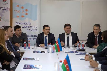  “Erməni millətçiliyinin kökləri” mövzusunda seminar keçirilib - FOTO