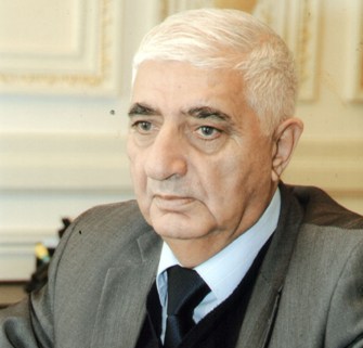 Fikrət Qocanın vəziyyəti pisləşdi, Türkiyəyə aparıldı 