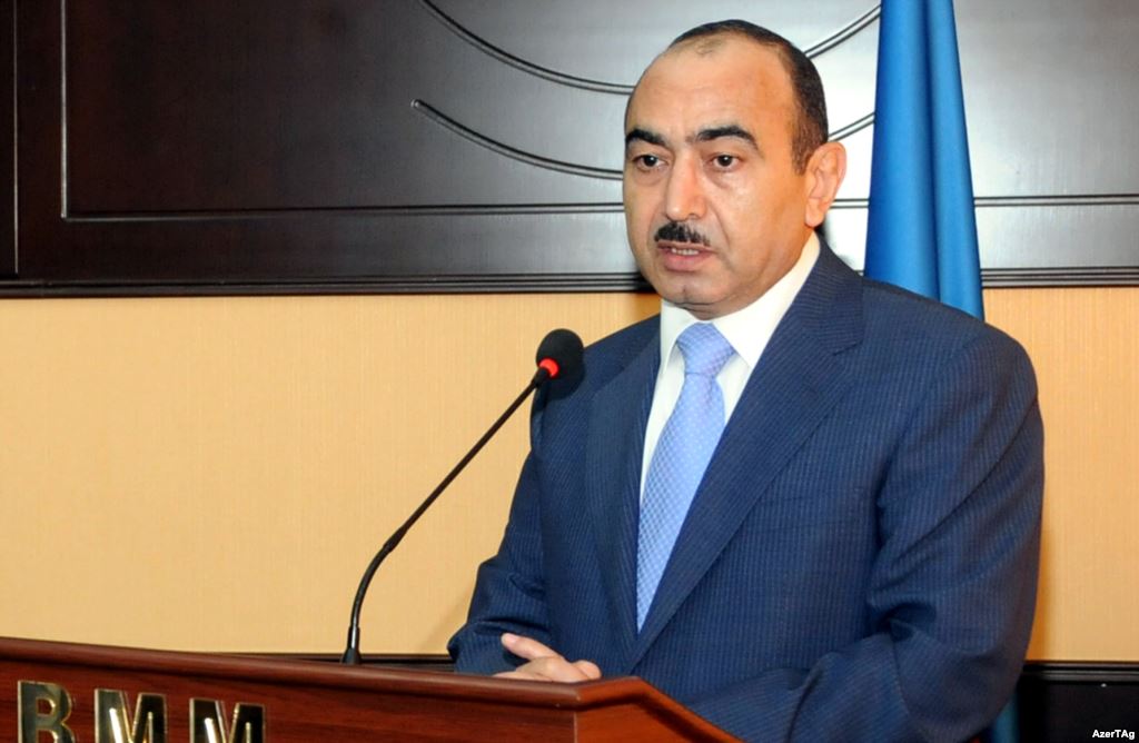 Əli Həsənov İŞİD-in Azərbaycan üçün təhlükəsindən DANIŞDI