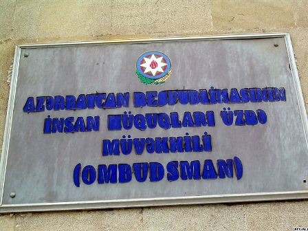 Ombudsman nümayəndələri İntiqam Əliyev və Xədicə İsmayılla görüşüblər  