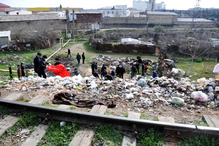 Cavid Qurbanov dəmir yollarının mühafizə zonası ilə bağlı göstəriş verdi - FOTOLAR