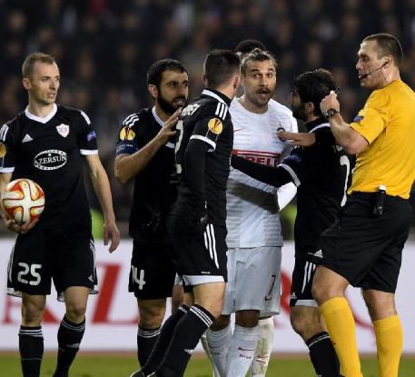 UEFA "Qarabağ" - "İnter" oyunu haqda qərar verdi: Hakimlər cəzalanacaq!