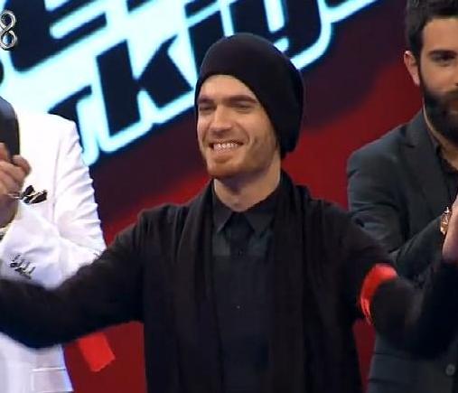 Elnur Hüseynov "O səs Türkiyə"nin 4 nəfərlik finalına çıxdı - VİDEO