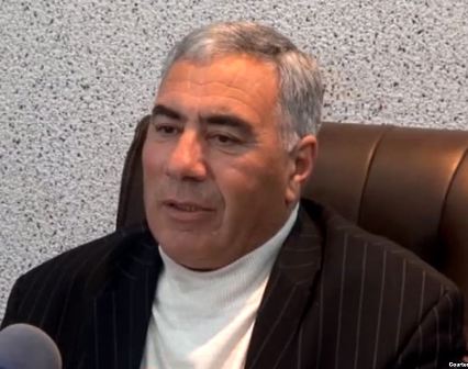 “Dindarlar kainatın işinə qarışmasınlar, gedib mollalıqlarını etsinlər” - Hafiz Hacıyev