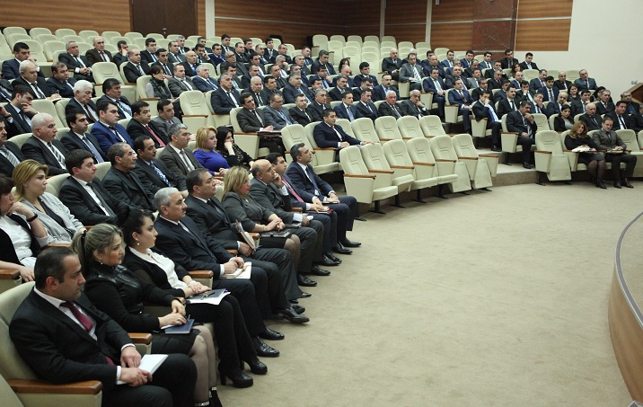 Nazirlikdə 4 rəisə, 8 müfəttişə töhmət verildi, 1 nəfər vəzifədən çıxarıldı