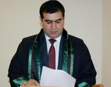 “Vüqar Əliyev tezliklə azadlığa çıxacaq” - Aslan Aslanovun oğlunun ölüm işindəki məhkumun vəkili 