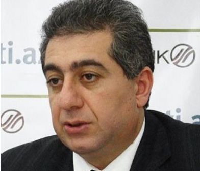 Qubad İbadoğlu yeni hərəkatın sədri seçildi 