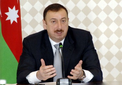 Prezident güləşçiləri qəbul etdi 
